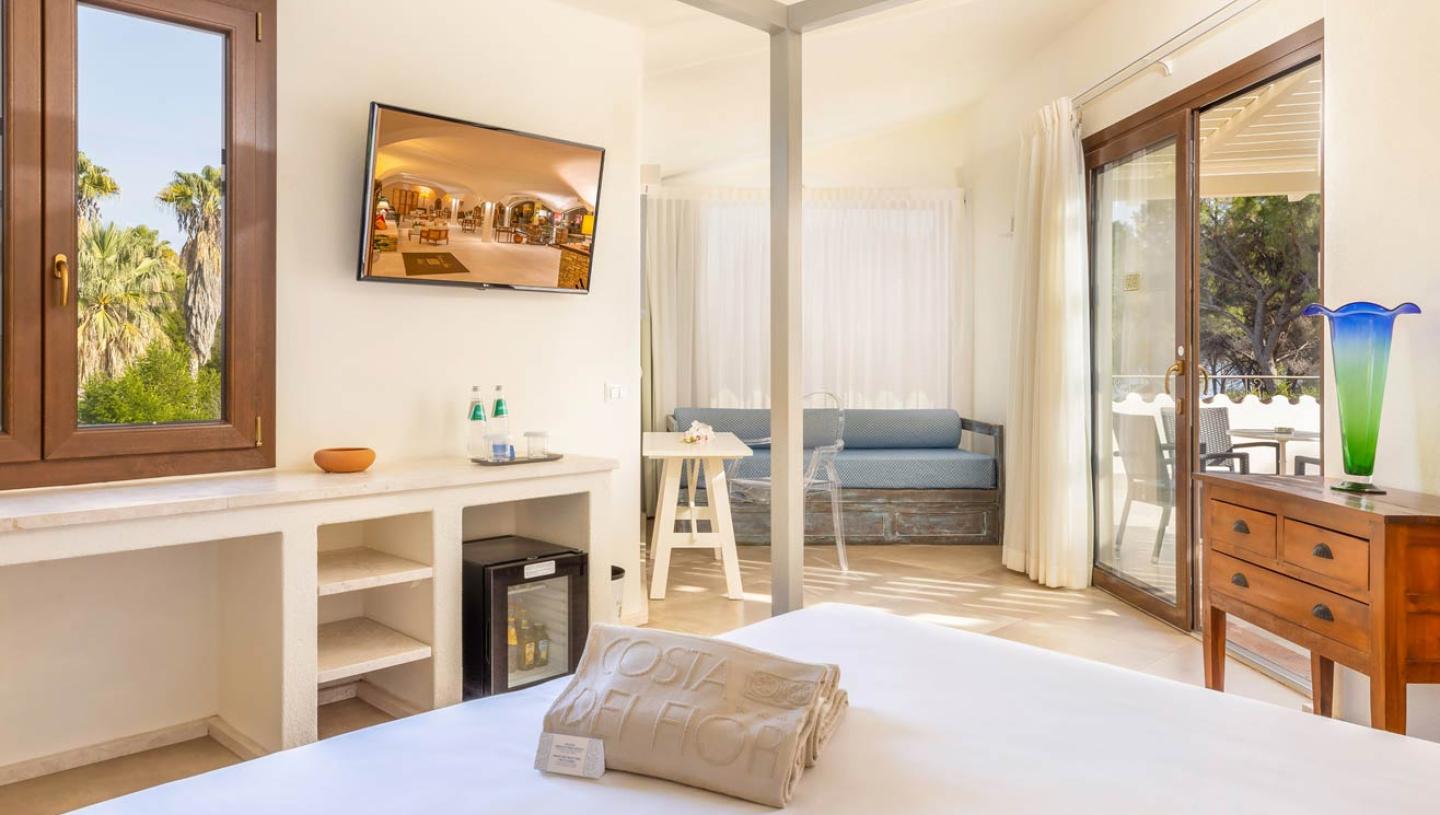 costadeifiori en sardinia-resort-rooms-with-jacuzzi 007