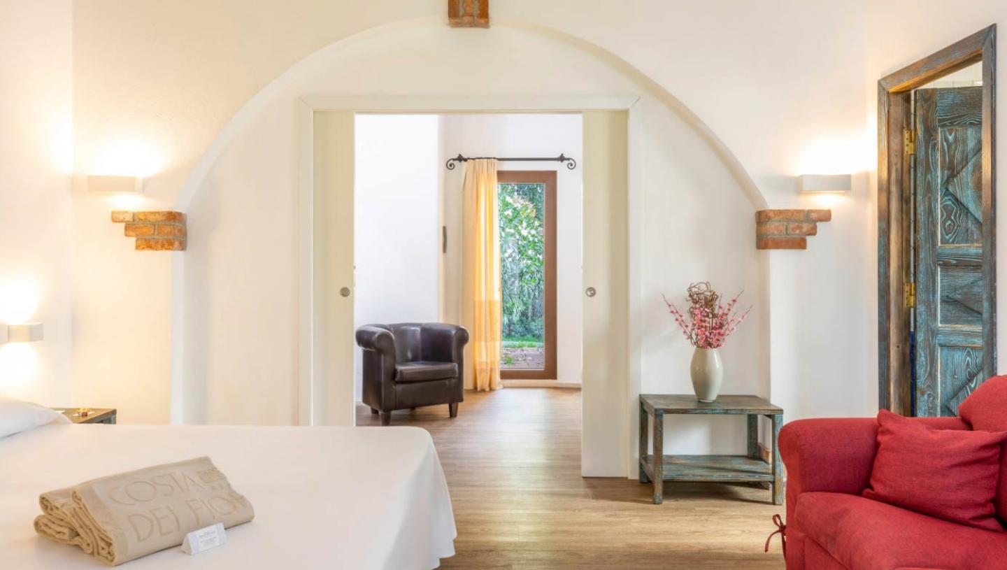 costadeifiori en sardinia-resort-rooms-with-jacuzzi 008