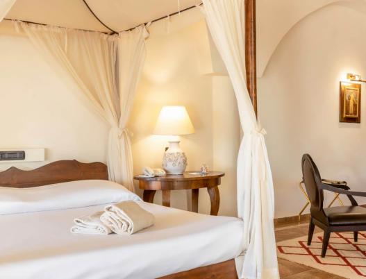 costadeifiori en sardinia-resort-rooms-with-jacuzzi 010