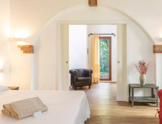 costadeifiori en sardinia-resort-rooms-with-jacuzzi 012